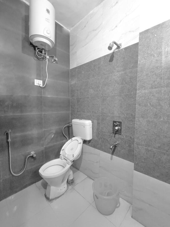 Lisa Homes - Near Terminal 1 - Igi Airport Metro 3* New Delhi